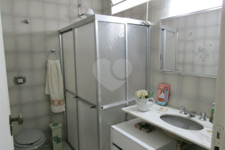 Casa à venda com 3 quartos, sendo 1 suíte,  em Vila Rosa, Itapetininga, SP