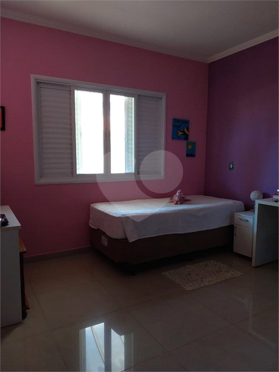 Casa à venda com 3 quartos, sendo 2 suítes, no condomínio Acmti - Colinas do Mosteiro, Terras de Itaici e Recanto dos Pássaros, Indaiatuba - SP