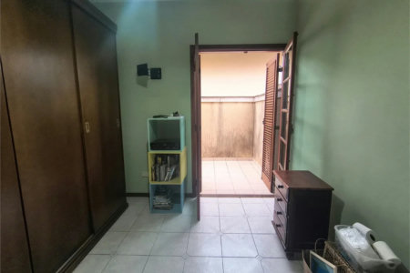 Sobrado à venda com 3 quartos, sendo 1 suíte,  em Butantã, São Paulo, SP