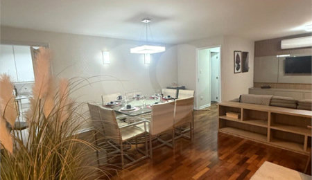 Apartamento à venda com 3 quartos, sendo 1 suíte, em Santa Cecília, São Paulo, SP