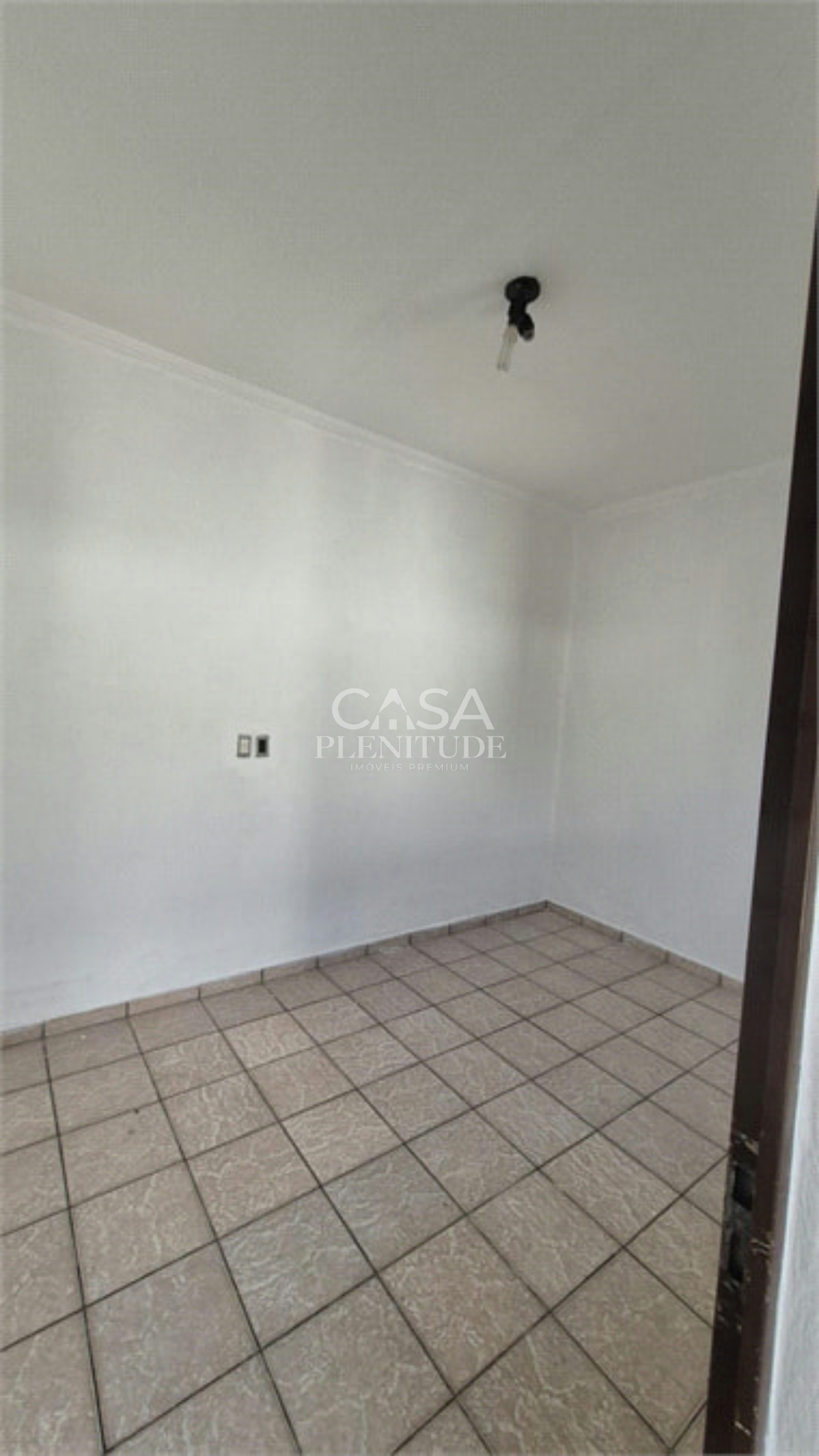 Casa em condomínio para alugar com 2 quartos, sendo 1 suíte, em Jardim Ibiti do Paço, Sorocaba, SP
