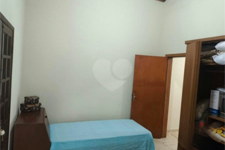 Casa à venda com 3 suítes no condomínio Granja Verediana, Ibiúna - SP