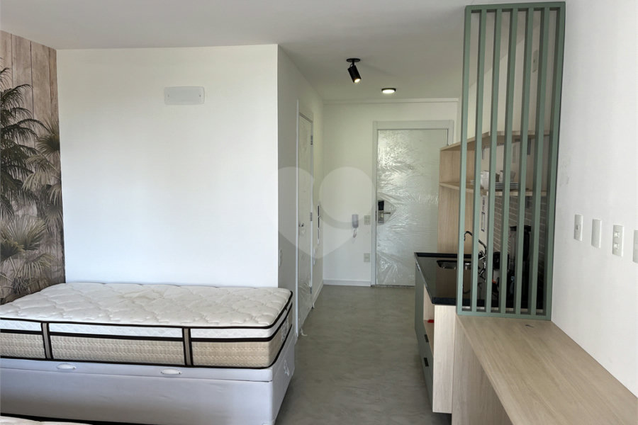 Apartamento à venda com 1 suíte em Vila Madalena, São Paulo, SP