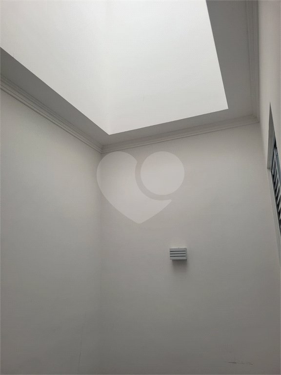 Sobrado à venda com 3 quartos, sendo 1 suíte,  em Vila Marari, São Paulo, SP
