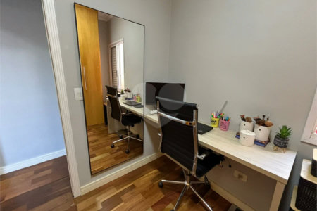 Casa à venda com 3 quartos, sendo 1 suíte, no condomínio Mira Estrela, São Paulo - SP
