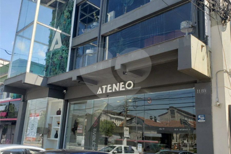 Prédio à venda em Santana, São Paulo, SP