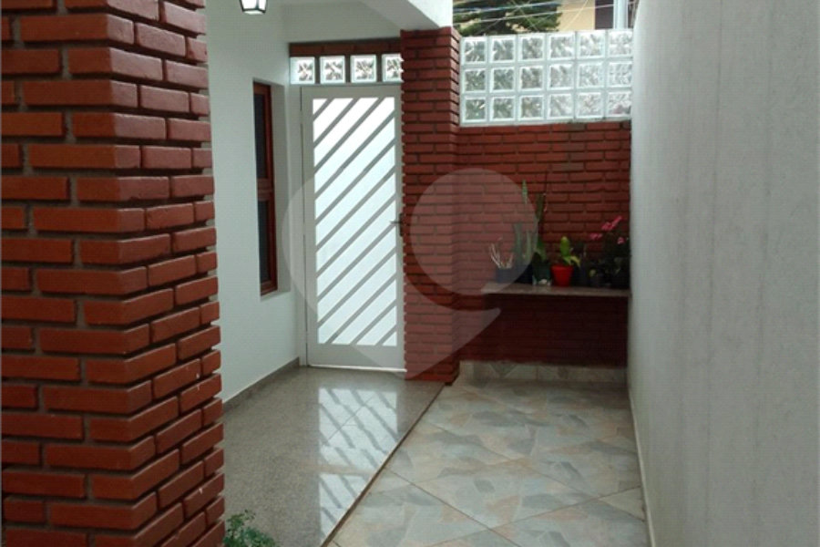 Sobrado à venda com 4 suítes em Tremembé, São Paulo, SP