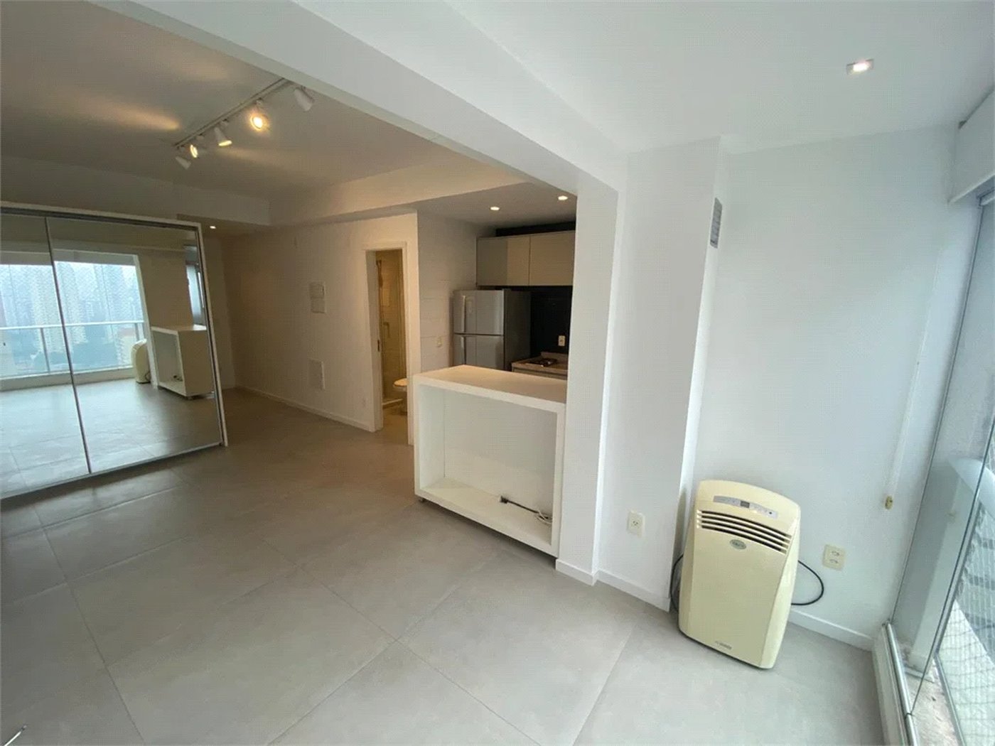 Apartamento à venda com 1 quarto em Cidade Monções, São Paulo, SP