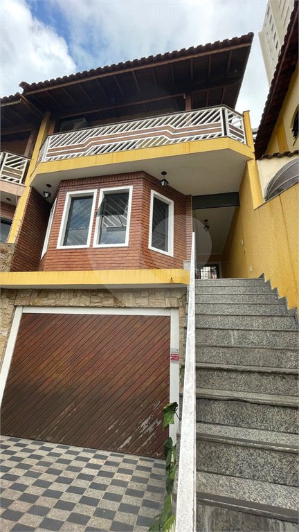 Sobrado à venda com 3 quartos, sendo 1 suíte, em Vila Guilherme, São Paulo, SP