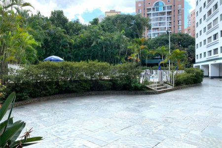 Apartamento à venda com 3 quartos, sendo 1 suíte, em Bela Aliança, São Paulo, SP