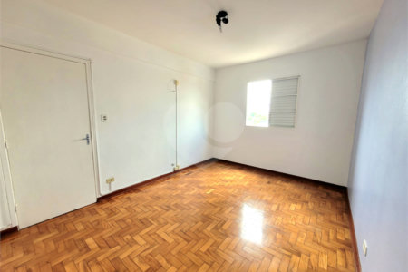 Apartamento à venda com 2 quartos em Vila São Geraldo, São Paulo, SP
