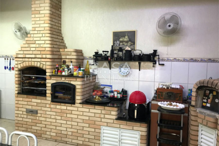 Casa em condomínio à venda com 4 quartos, sendo 1 suíte, em Jardim Americano, Sorocaba, SP