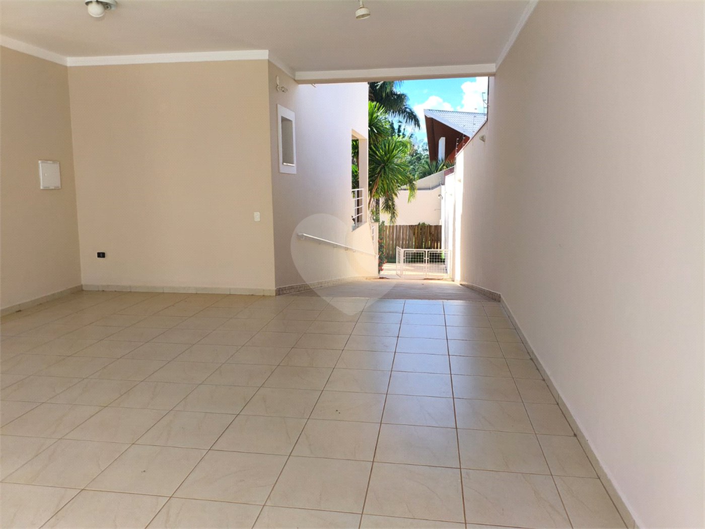 Casa à venda com 5 quartos, sendo 1 suíte,  em Jardim Colombo, Itapetininga, SP