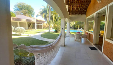 Casa à venda com 5 quartos, sendo 2 suítes,  no condomínio Estância Marambaia, Vinhedo - SP