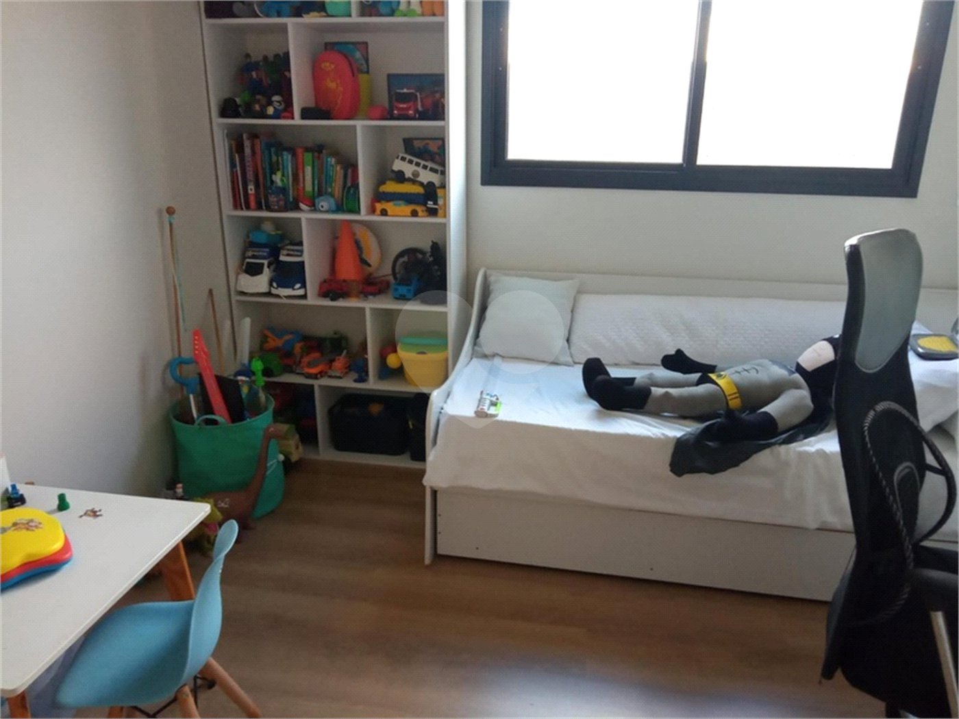 Casa à venda com 3 quartos, sendo 1 suíte, no condomínio Village Ipanema Ii, Araçoiaba da Serra - SP