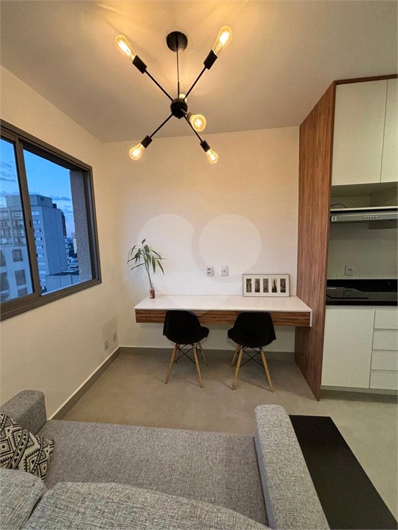 Apartamento para alugar com 1 suíte em Pinheiros, São Paulo, SP