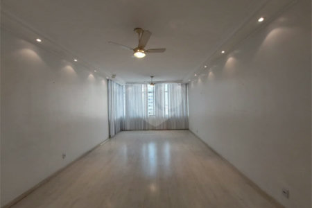 Apartamento à venda com 3 quartos, sendo 1 suíte, em Tijuca, Rio de Janeiro, RJ