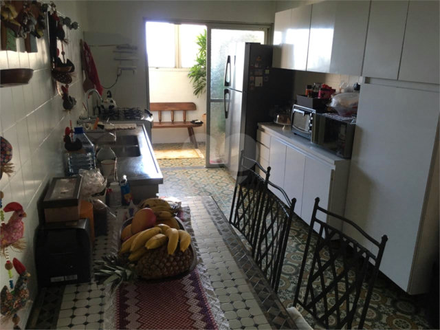Apartamento à venda com 4 quartos, sendo 1 suíte,  em Chácara Santo Antônio, São Paulo, SP