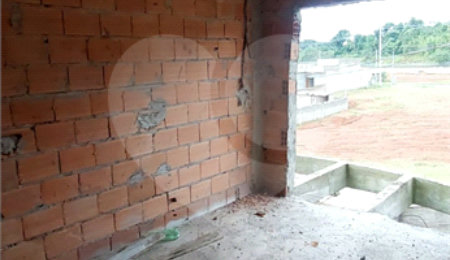 Terreno à venda com 3 quartos, sendo 1 suíte,  no condomínio Lago dos Pássaros, Cotia - SP