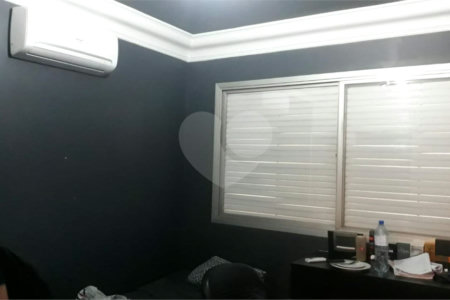 Apartamento à venda com 3 quartos, sendo 1 suíte, em Real Parque, São Paulo, SP