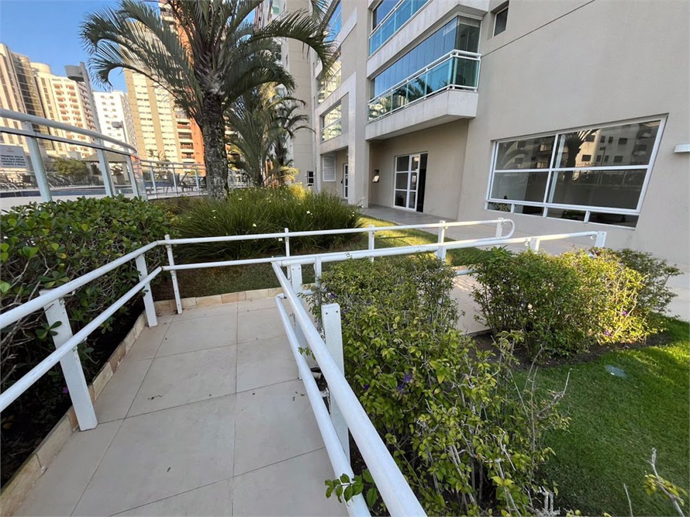 Apartamento Residencial à venda, Vila Luis Antônio, Guarujá - AP1540.