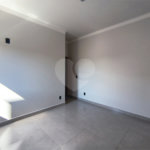 Casa à venda com 3 quartos, sendo 2 suítes, no condomínio Tivolli, Itapetininga - SP
