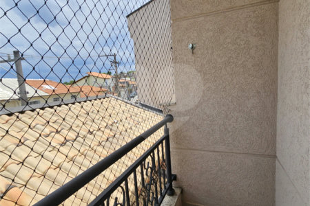 Sobrado à venda com 3 quartos, sendo 1 suíte,  em Vila Nivi, São Paulo, SP