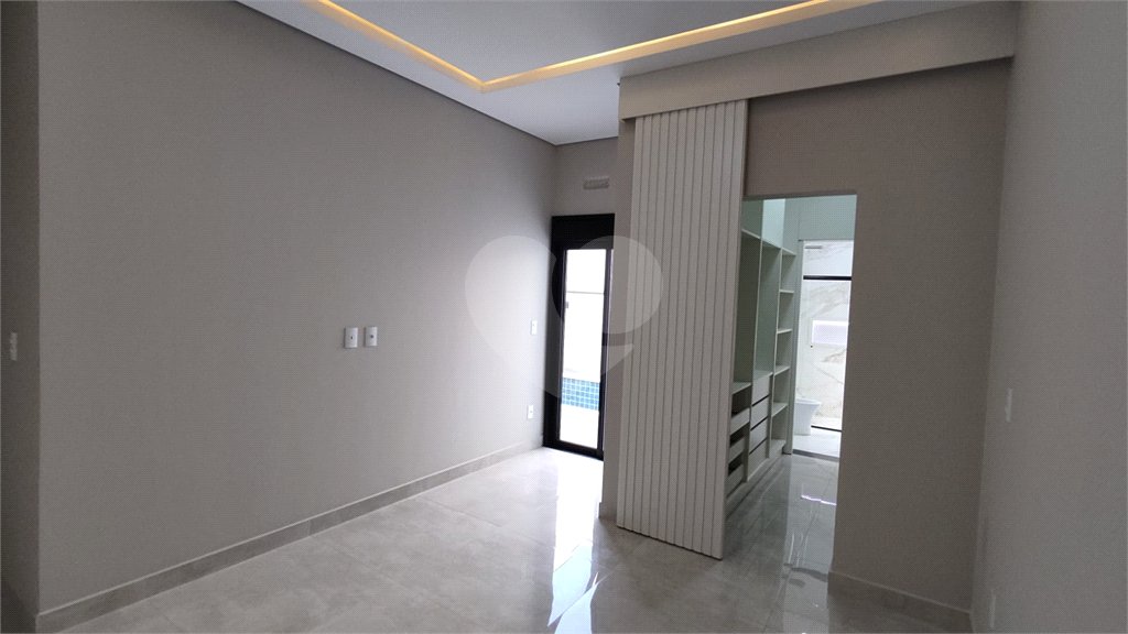 Casa à venda com 3 suítes no condomínio Residencial Viena, Indaiatuba - SP