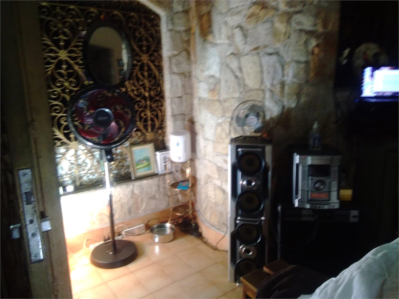 Casa à venda com 4 suítes em Vila Galvão, Guarulhos, SP
