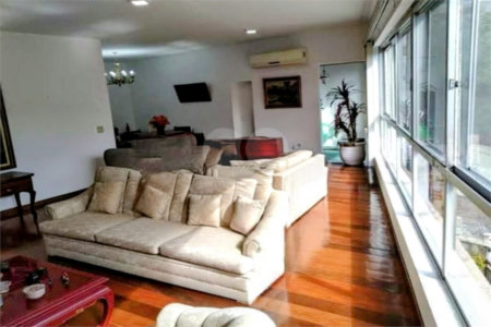 Apartamento à venda com 4 quartos, sendo 2 suítes,  em Tijuca, Rio de Janeiro, RJ