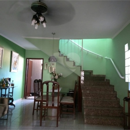 Casa à venda com 3 quartos, sendo 1 suíte, em Vila Galvão, Guarulhos, SP