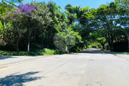 Terreno à venda em Interlagos, São Paulo, SP