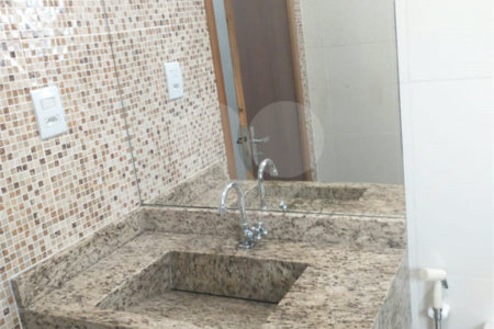 Sobrado à venda com 3 quartos, sendo 1 suíte,  em Jardim Universo, Mogi das Cruzes, SP