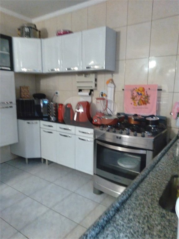 Casa Térrea à venda com 3 quartos, sendo 1 suíte, em Vila Galvão, Guarulhos, SP