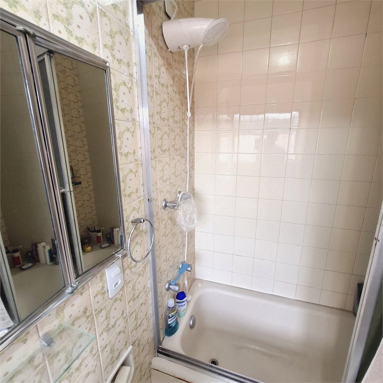 Sobrado à venda com 4 quartos, sendo 2 suítes, em Interlagos, São Paulo, SP