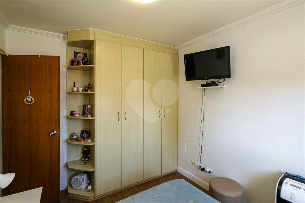 Apartamento à venda com 3 quartos, sendo 1 suíte, em Chácara Santo Antônio, São Paulo, SP