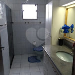 Sobrado à venda com 3 quartos, sendo 1 suíte,  em Vila Oliveira, Mogi das Cruzes, SP
