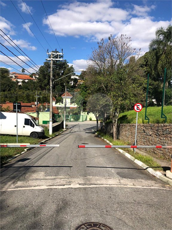 Terreno à venda em Horto, São Paulo, SP