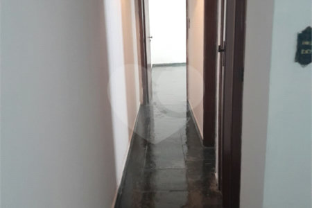 Casa à venda com 3 quartos em Conjunto Residencial Cocuera, Mogi das Cruzes, SP