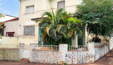 Sobrado à venda com 4 quartos, sendo 1 suíte,  no Centro, Ribeirão Preto, SP