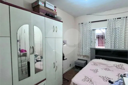 Casa Térrea à venda com 3 quartos em Vila Pereira Barreto, São Paulo, SP