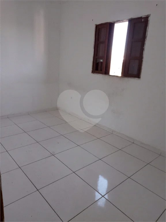 Casa à venda com 2 quartos em Tremembé, São Paulo, SP