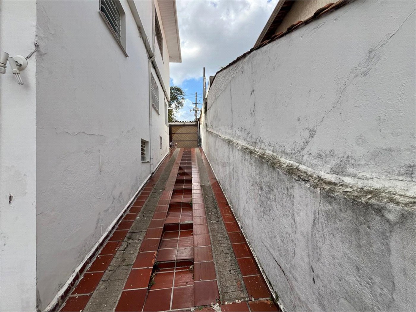 Sobrado à venda com 4 quartos, sendo 2 suítes,  em Vila Mariana, São Paulo, SP