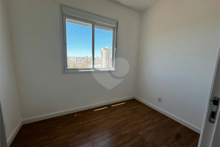 Apartamento à venda ou para alugar com 3 quartos, sendo 1 suíte,  em Vila Trujillo, Sorocaba, SP