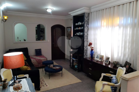 Sobrado à venda com 3 quartos, sendo 1 suíte, em Vila Mazzei, São Paulo, SP