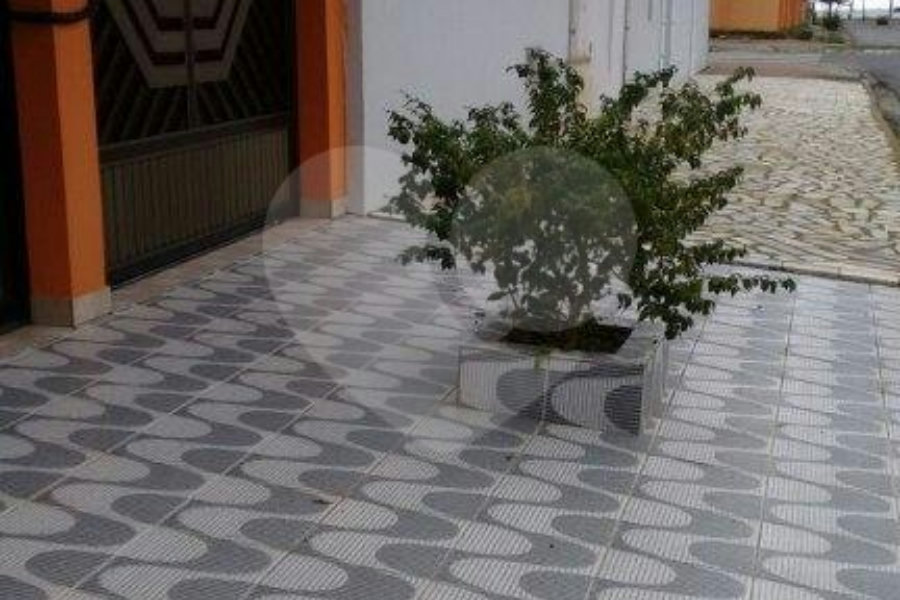 Casa à venda com 2 quartos, sendo 1 suíte, em Solemar, Praia Grande, SP