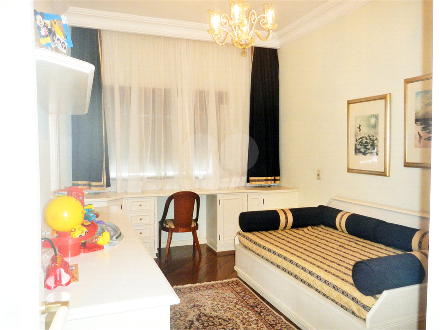 Apartamento à venda com 4 quartos, sendo 3 suítes, em Vila Mariana, São Paulo, SP