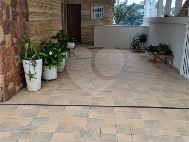 Casa Térrea à venda com 5 quartos, sendo 3 suítes,  em Tremembé, São Paulo, SP
