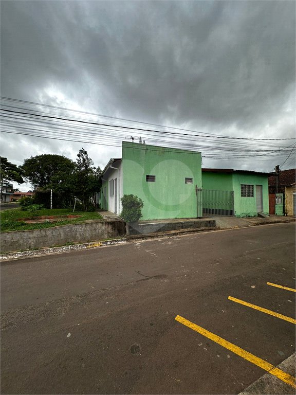Casa à venda com 10 quartos no Centro, Ponta Porã, MS