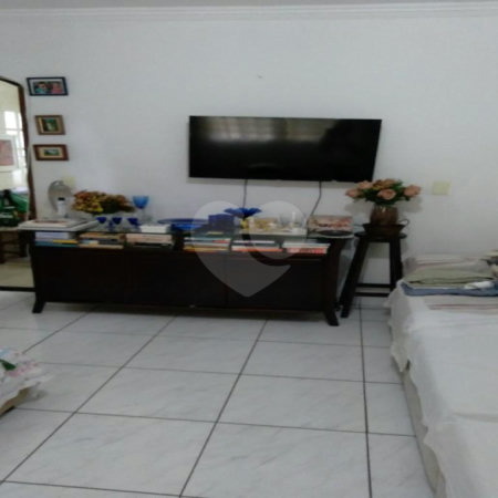 Casa à venda com 2 quartos no condomínio Eudoro Lincoln Berlinck, São Paulo - SP